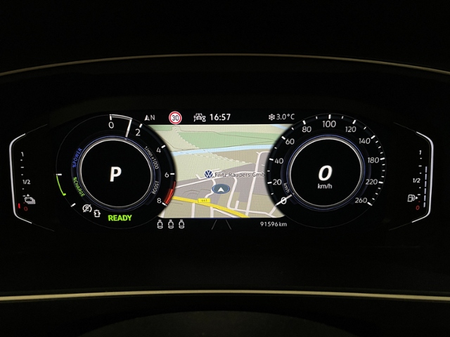 Tiguan 1.4 Plug-In Elegance +PANODACH+CAM