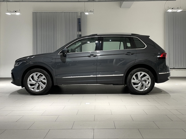 Tiguan 1.4 Plug-In Elegance +PANODACH+CAM
