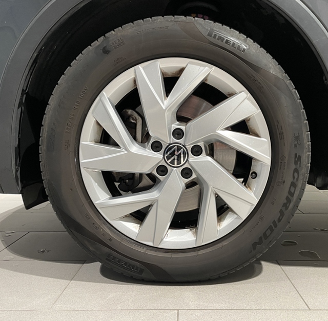 Tiguan 1.4 Plug-In Elegance +PANODACH+CAM