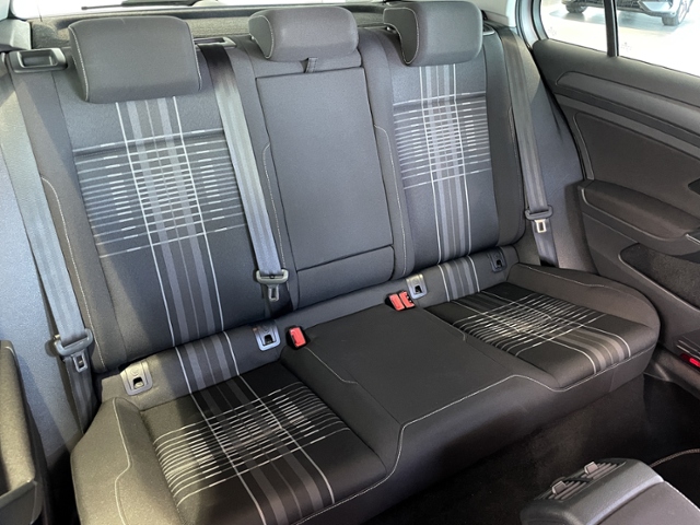 Golf 1.4 TSI DSG Lounge +ALLWETTER+NAVI+PDC