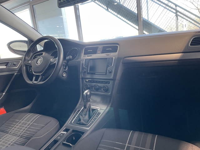 Golf 1.4 TSI DSG Lounge +ALLWETTER+NAVI+PDC