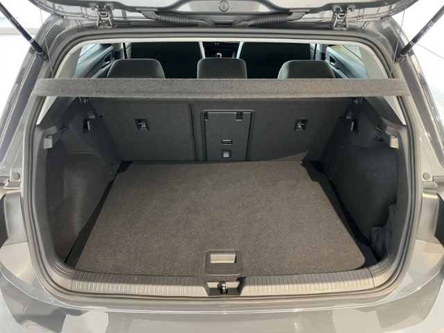 Golf 1.0 TSI +ALLWETTER+KAMERA+NAVI MOVE