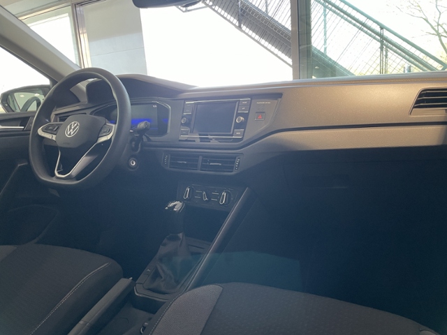 Polo 1.0 Fresh +LED+TEMPOMAT+SITZHZNG