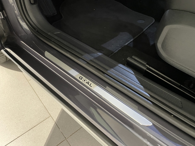 Taigo 1.0 TSI DSG +ALLWETTER+NAVI+ACC GOAL