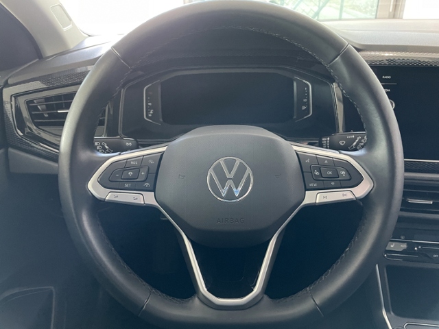 Taigo 1.0 TSI Life +ALLWETTER+NAVI+ACC