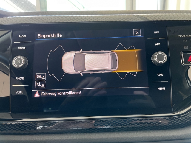 Taigo 1.0 TSI Life +ALLWETTER+NAVI+ACC